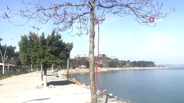 Göl Kenarında Kendini Asan Vatandaş, Şans Eseri Kurtarıldı