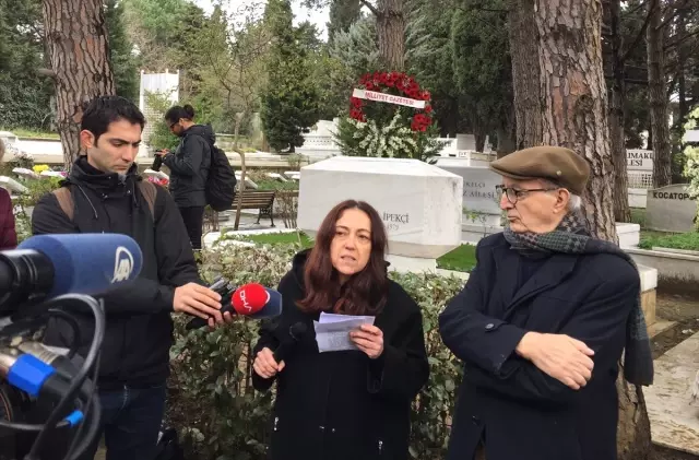 Abdi İpekçi, Ölümünün 40. Yılında Mezarı Başında Anıldı Abdi İpekçi, Ölümünün 40. Yılında Mezarı Başında Anıldı