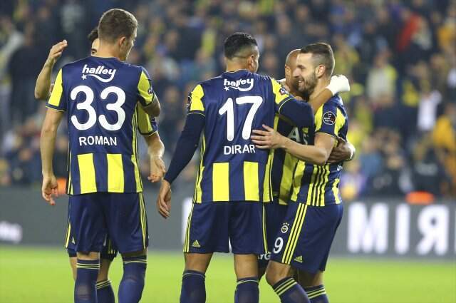 Fenerbahçe, Göztepe'yi 1-0 Mağlup Etti