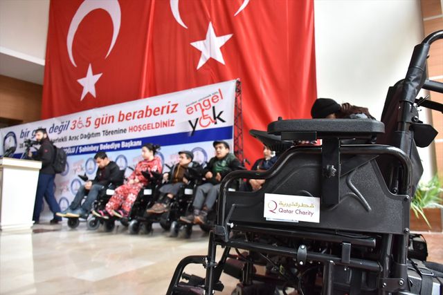 Gaziantep�te Engellilere Tekerlekli Sandalye Haberler