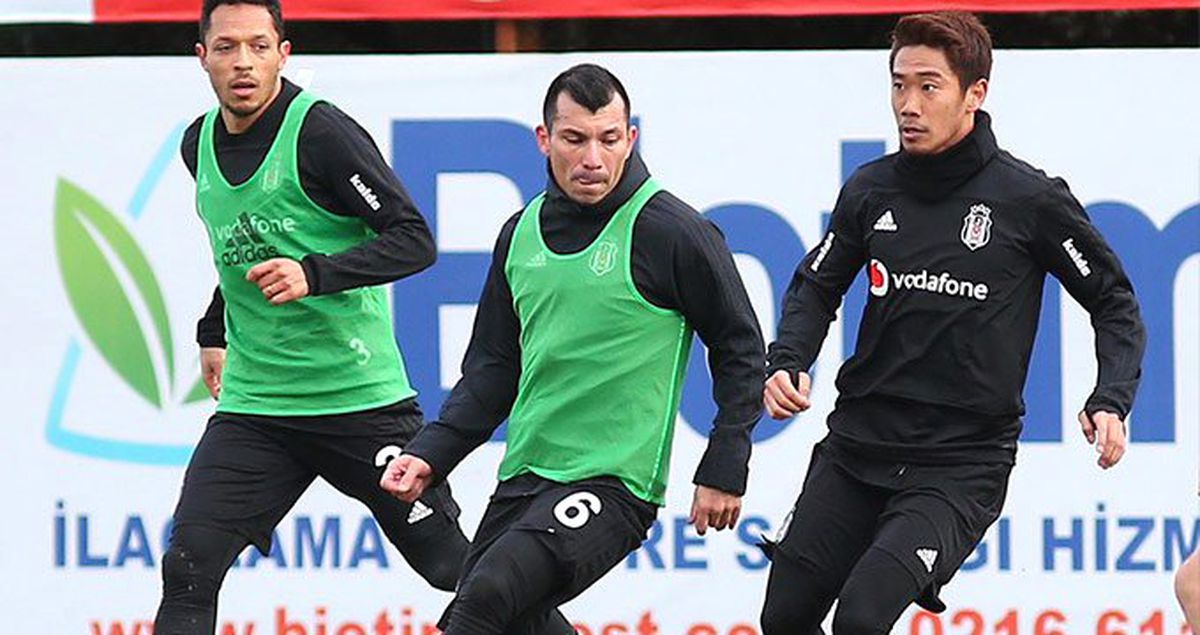 Shinji Kagawa'nın Sözleşmesinde Opsiyon Maddesi Var mı? Şafak Mahmutyazıcıoğlu Açıkladı