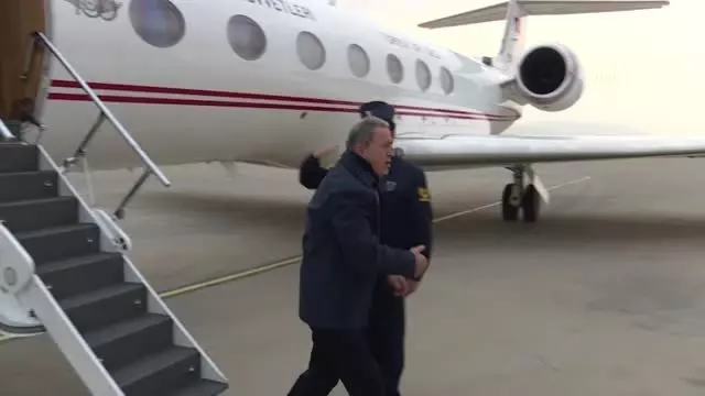 Akar ve Orgeneral Dündar Sınırın Sıfır Noktasında (1) Akar ve Orgeneral Dündar Sınırın Sıfır Noktasında (1)