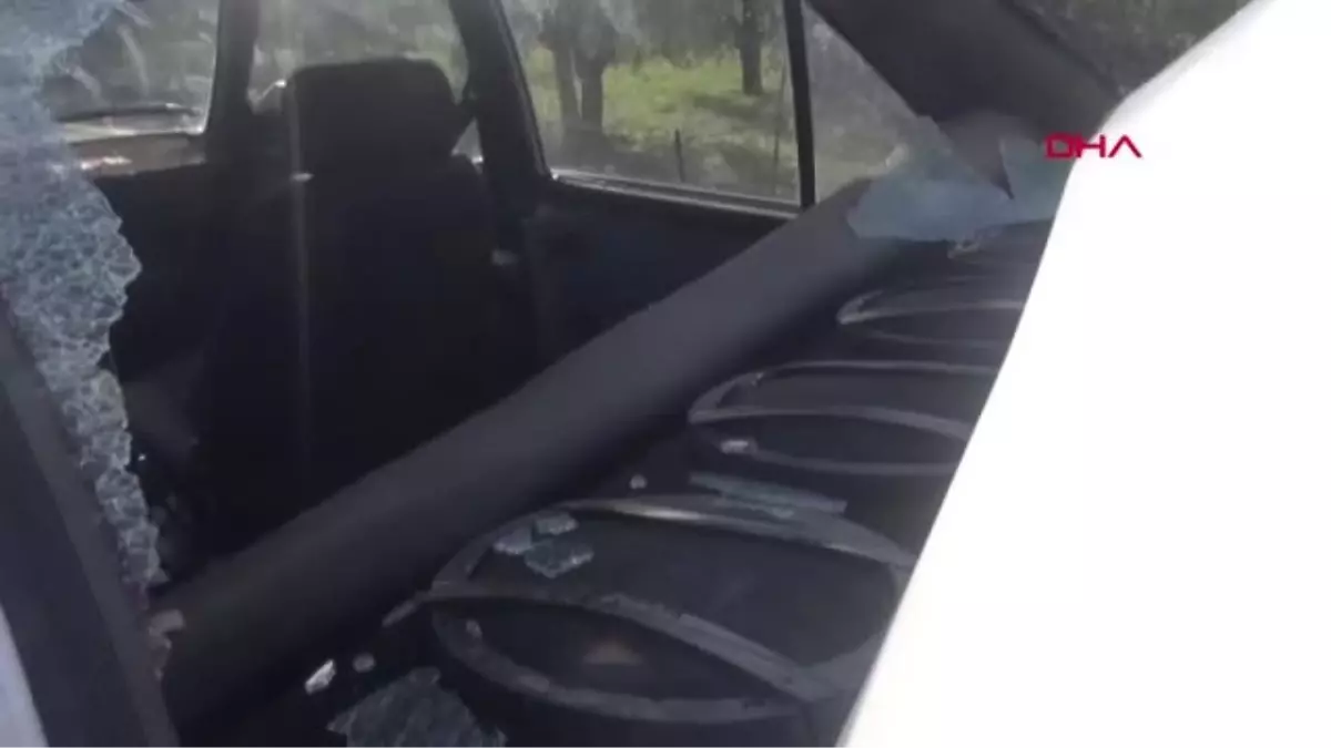 Aydın Taşkın Suları Otomobili Yuttu, Sürücü Zor Kurtuldu