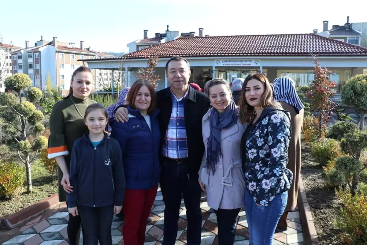 Başkan Gebeş Hanımlarla Kahvaltıda Buluştu