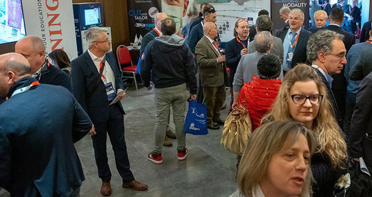 İtalya'da Görücüye Çıkan Milli Damar Robotu Kongredeki Katılımcılardan Tam Not Aldı