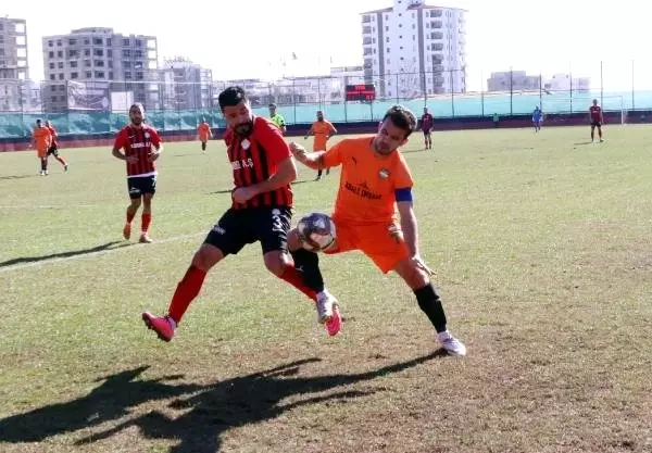 Karbel Karaköprü Belediyespor - Büyükçekmece Tepecikspor A.ş.: 0-3 Karbel Karaköprü Belediyespor - Büyükçekmece Tepecikspor A.ş.: 0-3