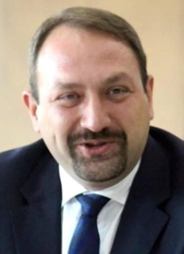 Selim Utku Gümrükçü Kimdir?