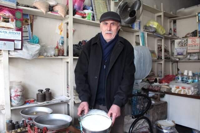 43 Yıldır Köylülerden Aldığı Yoğurdu Satarak Geçimini Sağlıyor