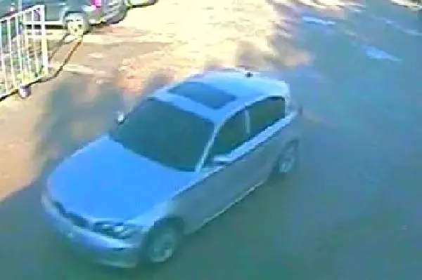 Eşi ve Çocuğuyla Gelip, Tutuklu Yakınlarının Otomobillerini Soydu