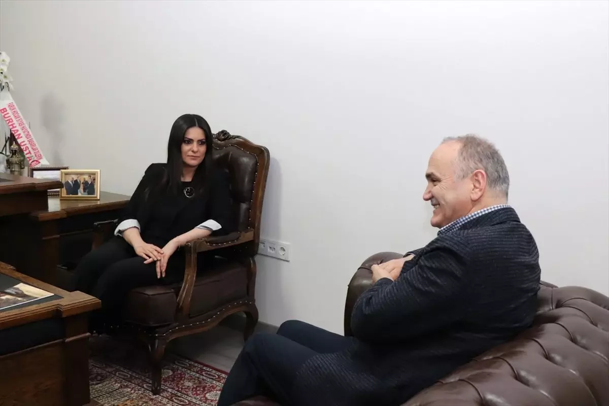 AK Parti Genel Başkan Yardımcısı Sarıeroğlu'ndan Özlü'ye Ziyaret