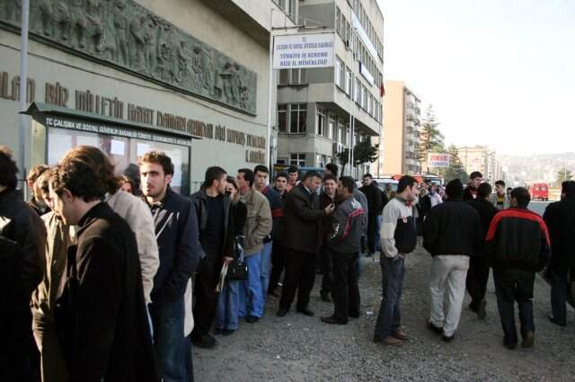 Cumhurbaşkanlığı, İş Arayan Gençleri ile İş Dünyasıyla Buluşturmak İçin Proje Hazırladı