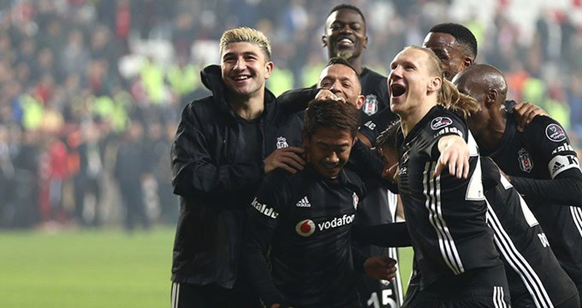 Kapadokya'da Shinji Kagawa İçin Pankart Açtılar