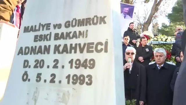 Adnan Kahveci Vefatının 26. Yılında Anıldı Adnan Kahveci Vefatının 26. Yılında Anıldı