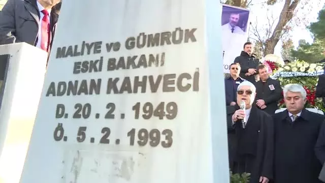 Adnan Kahveci Vefatının 26. Yılında Anıldı Adnan Kahveci Vefatının 26. Yılında Anıldı