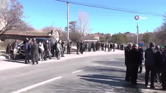 Belçika'da Öldürülen Türk Memleketi Konya'da Defnedildi Belçika'da Öldürülen Türk Memleketi Konya'da Defnedildi
