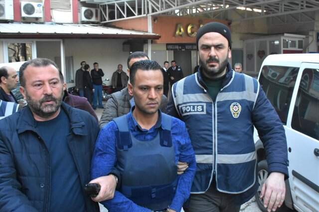 Eşinin Ailesinden 3 Kişiyi Öldüren Damat, Katliamı 400 Bin Lirayı Beğenmeyince Yapmış