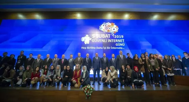 Güvenli İnternet Günü-2019' Etkinliği Güvenli İnternet Günü-2019' Etkinliği