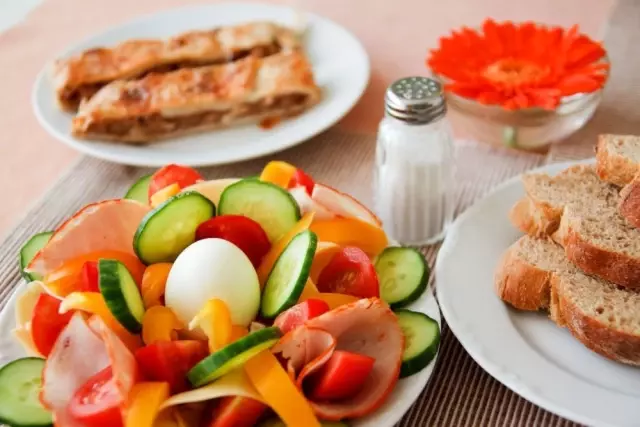Protein Eksikliği Hastalıklara Davetiye Çıkarıyor