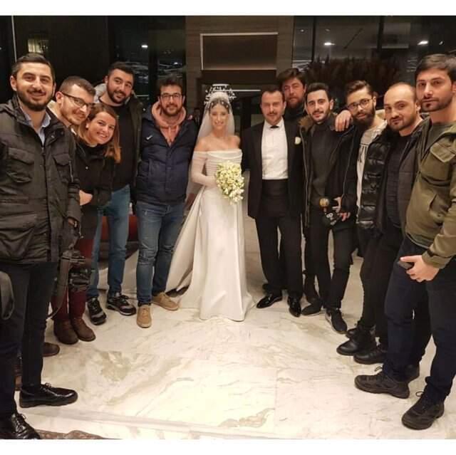 Ali Atay ve Hazal Kaya Dünya Evine Girdi