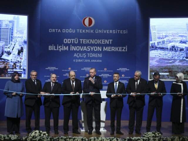 Cumhurbaşkanı Erdoğan'dan Vakıf Üniversitelerine Uyarı