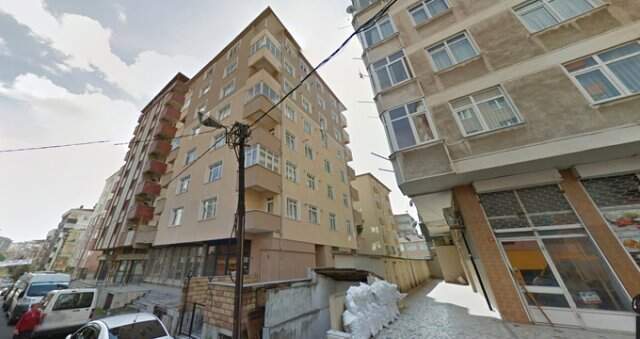 İşte İstanbul'da 1 Kişiye Mezar Olan Binanın Çökmeden Önceki Hali