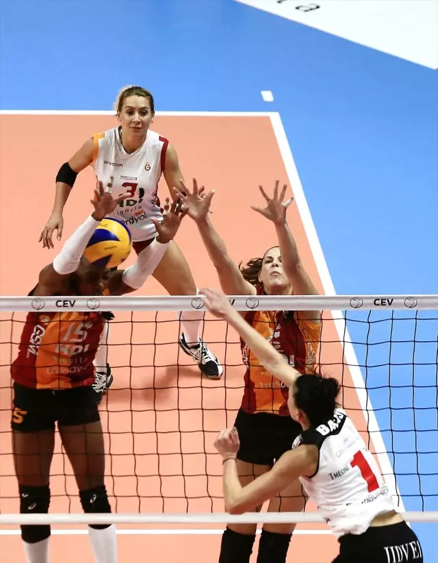 Voleybol: Kadınlar Cev Kupası