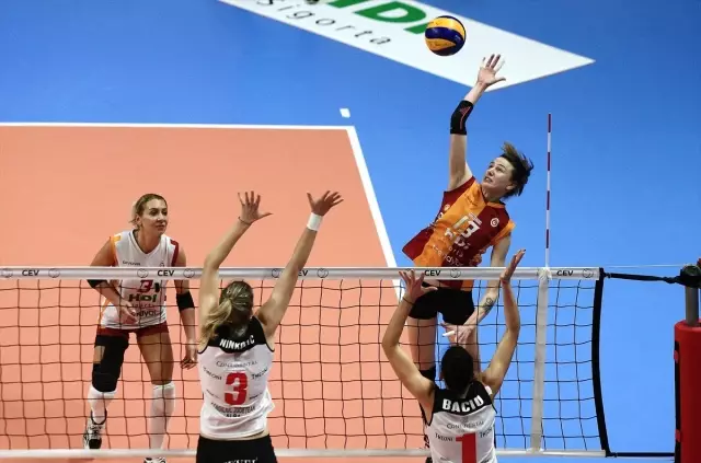 Voleybol: Kadınlar Cev Kupası