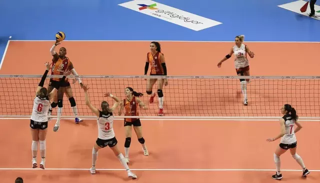 Voleybol: Kadınlar Cev Kupası