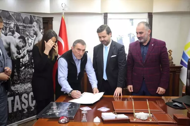 Efsane Güreşçi