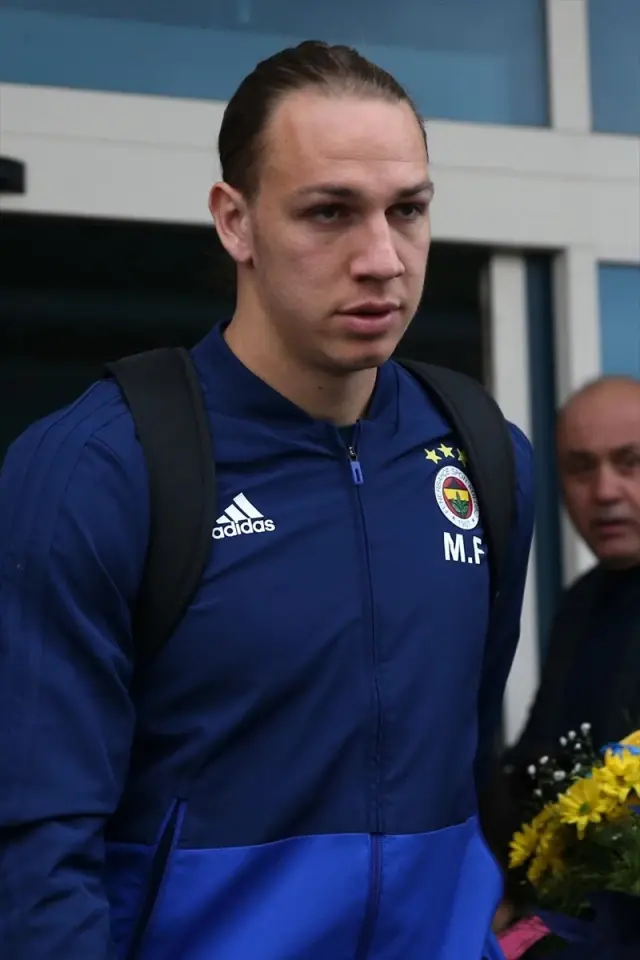 Fenerbahçe kafilesi Bursaya geldi 59