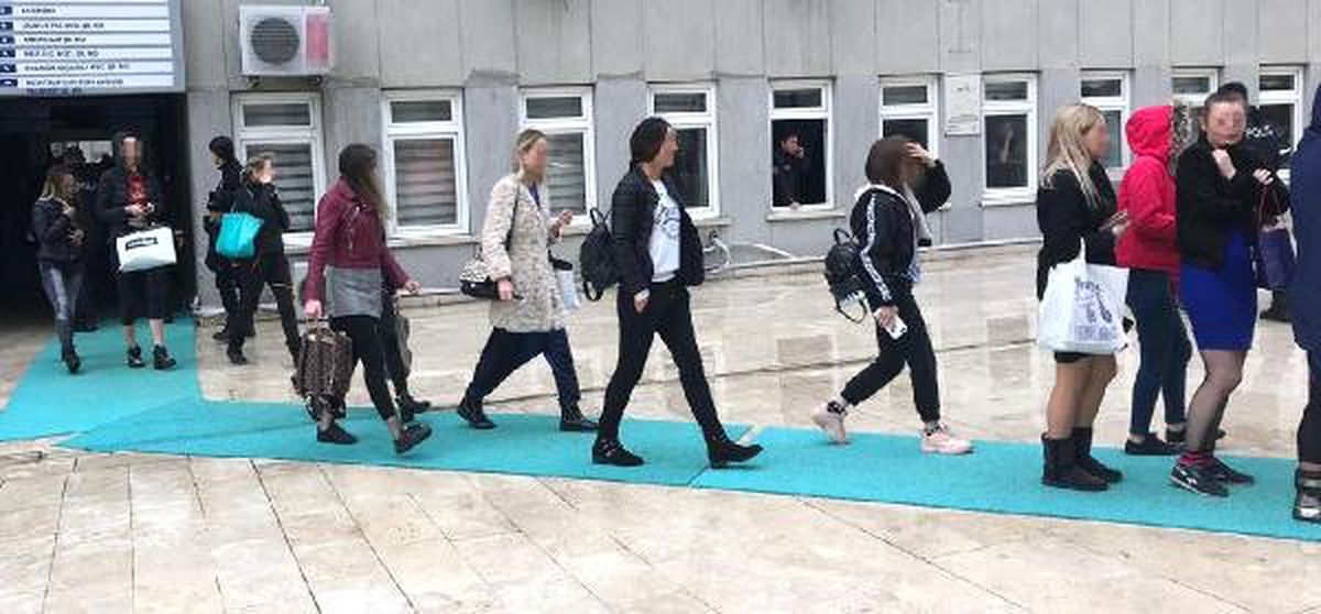 Dansçı Olarak Getirilip, Konsomatrislik Yaptırılan Yabancı Uyruklu 66 Kadın Kurtarıldı