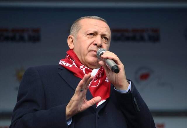 Erdoğan, İlk Mitinginde Bazı Partililere Sert Çıktı: Provoke Etmeyin
