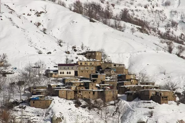 Hizan'da Kış Güzelliği Hizan'da Kış Güzelliği