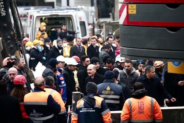 Son Dakika! Kartal'da Çöken Binadaki Ölü Sayısı 14'e Yükseldi
