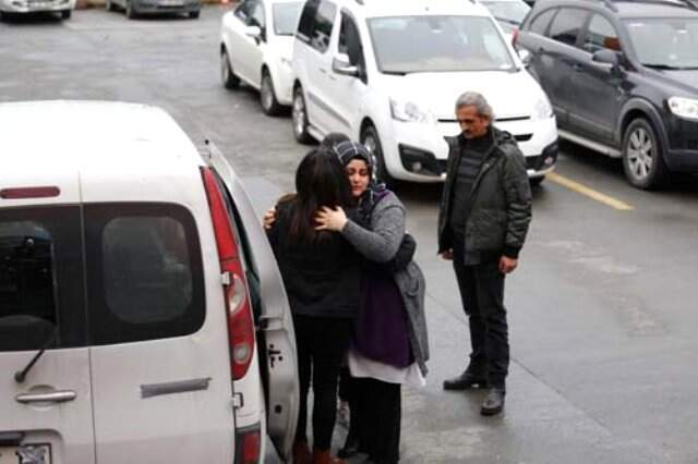 Babası Tarafından Zorla Evlendiren Genç Kadın, Canlı Yayında İsyan Etti