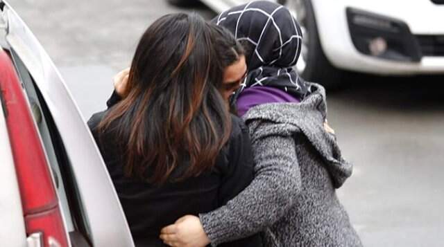 Babası Tarafından Zorla Evlendiren Genç Kadın, Canlı Yayında İsyan Etti