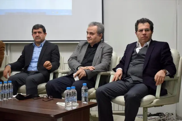 İstanbul'da Kütüphanede Bir Gece Etkinliği