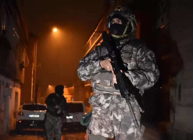 Güncelleme - Gaziantep'te 'Torbacı' Operasyonu Güncelleme - Gaziantep'te 'Torbacı' Operasyonu