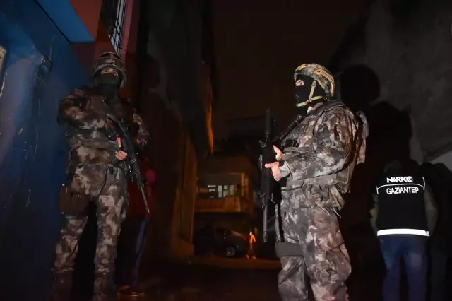 Güncelleme - Gaziantep'te 'Torbacı' Operasyonu Güncelleme - Gaziantep'te 'Torbacı' Operasyonu