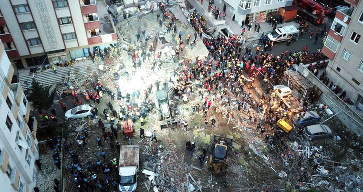Bakan Kurum Duyurdu: Kartal'da Riskli 8 Bina Yıkılacak