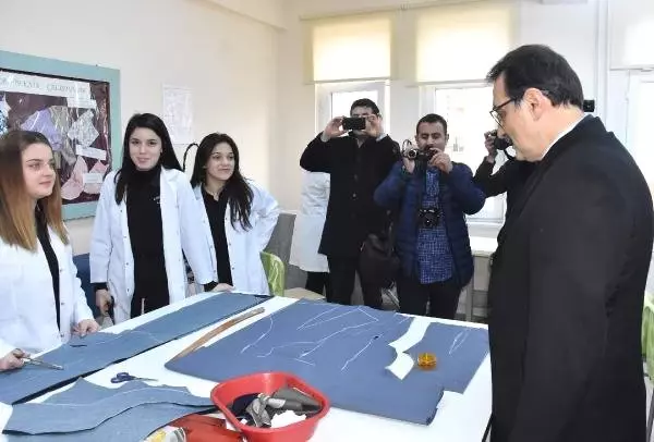 Bakan Dönmez: 28 Şubat Sürecinde En Büyük Darbeyi Meslek Liseleri Yedi