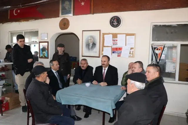 Ceviz Ormanları Köylüye Gelir Getirmeye Devam Ediyor