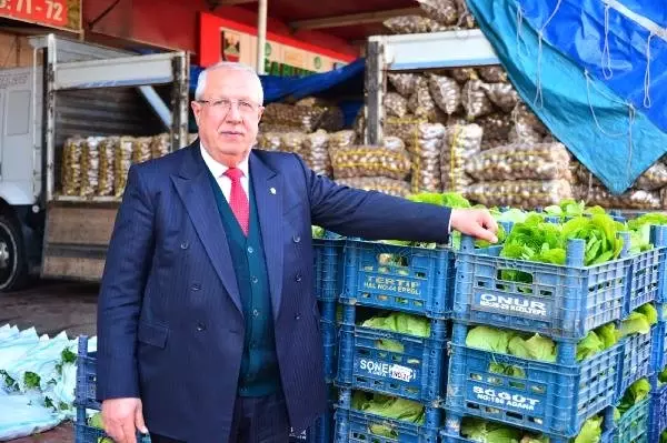 Ürünlerin Yüzde 60'ı Korsan Satılıyor, Yüzde 40'ı Hallere Gidiyor'