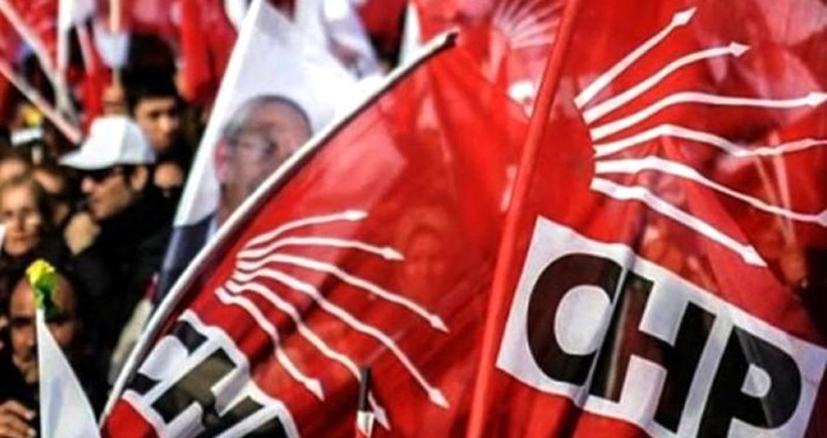 CHP'li Kırklareli Belediye Başkanı Mehmet Siyam Kesimoğlu, Partisinden İstifa Etti