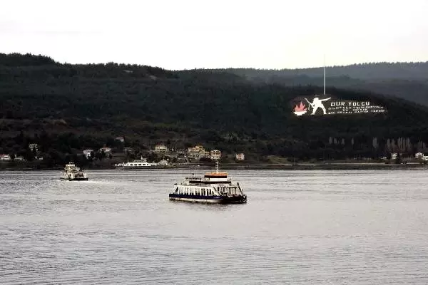 Fırtına Uyarısı Gökçeada Seferlerini İptal Ettirdi
