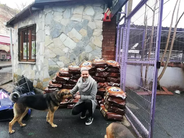 ''ONLARIN DA GÖZYAŞLARI VAR'' PROJESİ KAPSAMINDA DÜZENLENECEK KONSERE ÜNLÜLERDEN İLGİ BÜYÜK! ''ONLARIN DA GÖZYAŞLARI VAR'' PROJESİ KAPSAMINDA DÜZENLENECEK KONSERE ÜNLÜLERDEN İLGİ BÜYÜK!
