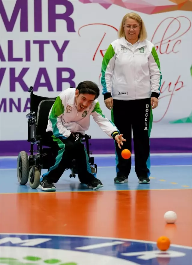 Portakalla Başladığı Bocciada Hedefi Olimpiyat Şampiyonluğu