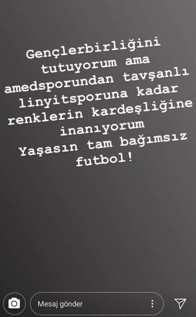 Ünlü Rapçi Ezhel Takipçilerine Nefret Kustu!