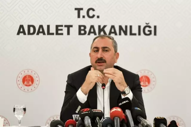 1277 Kişi Bilirkişilikten Çıkarıldı