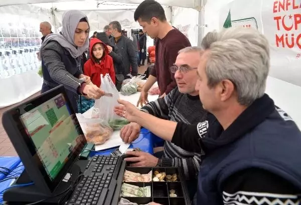 Başkent'te Tanzim Satışta 2 Günde 150 Ton Sebze Satıldı
